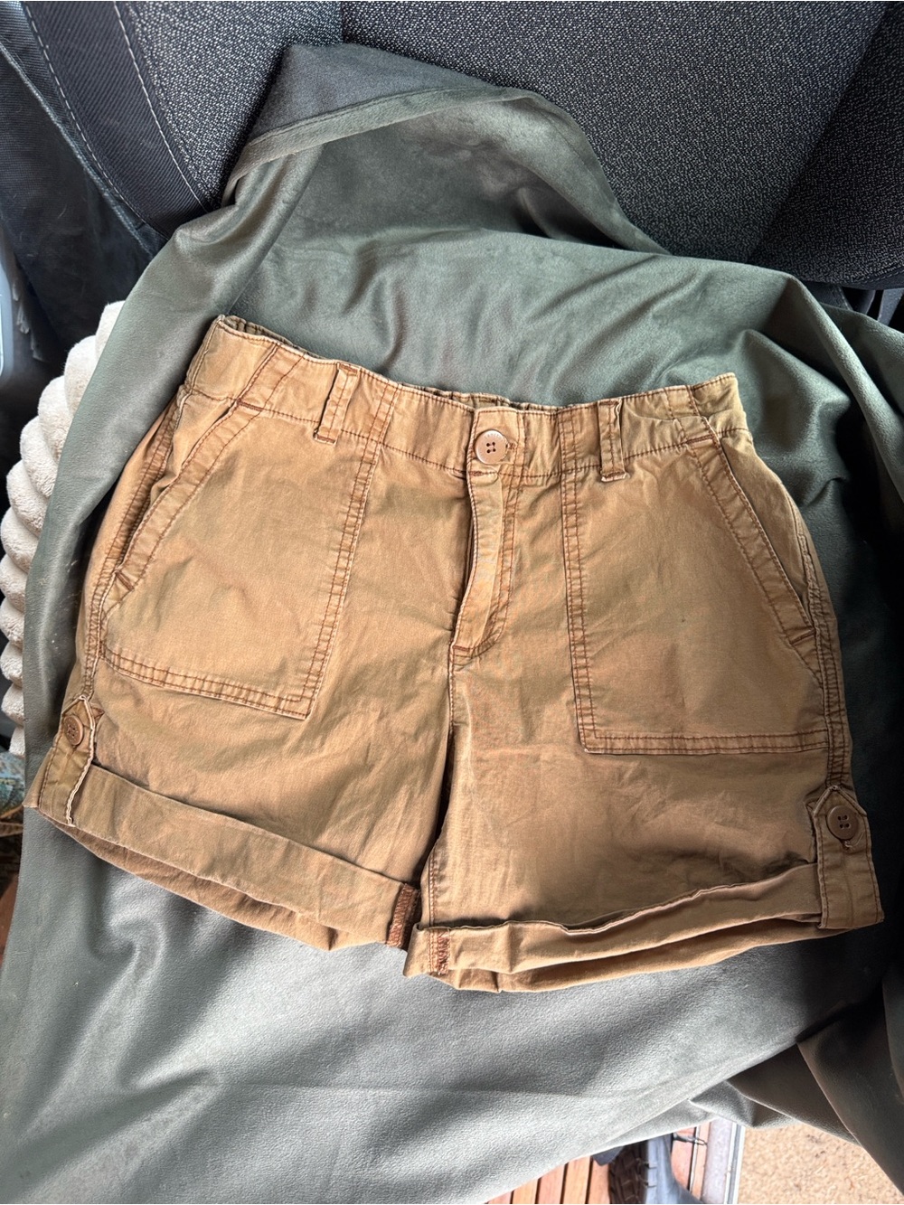 Sanctuary Casual Women's Brown Roll-Cuff Utility Shorts